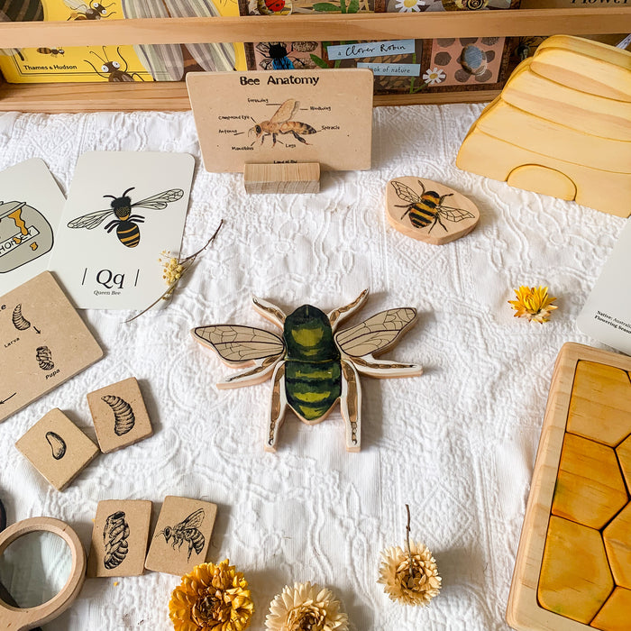 Bumble Bee Watercolour Wooden Jigsaw Puzzle