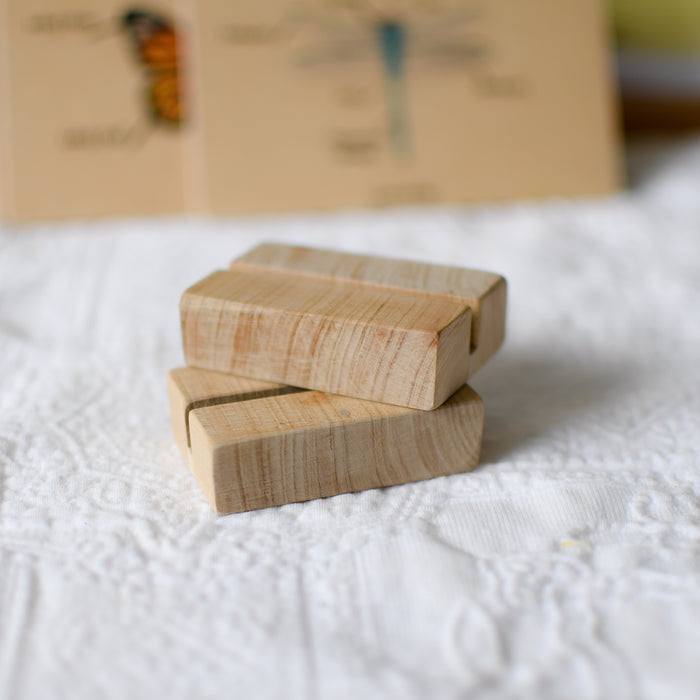 Wooden Stand For Flash Cards