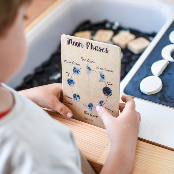 Moon Phases illustrated Wooden Learning Flash Card